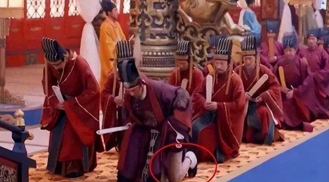 完美体育·(中国)官方网站这些“侮辱观众智商”的镜头简直荒谬无比导演脑子被驴踢了(图27)