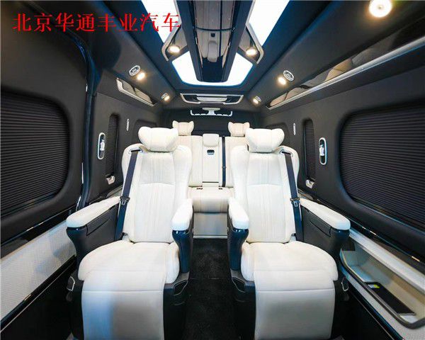 完美体育·(中国)官方网站2024款丰田海狮6座卫生间版指导价(图2)